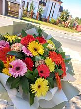 Букет цветов из:  Герберы #REPLACE_PRED# Родниковый